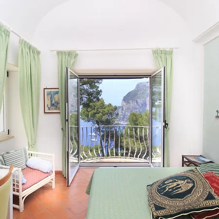 Il Poggio Dei Ciclopi Capri